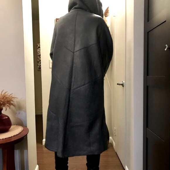 Genuine leather and shearling long coat, like new, size L - Picture 7 of 11